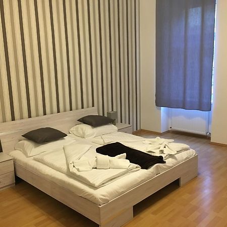 Holiday Vienna Apartments מראה חיצוני תמונה